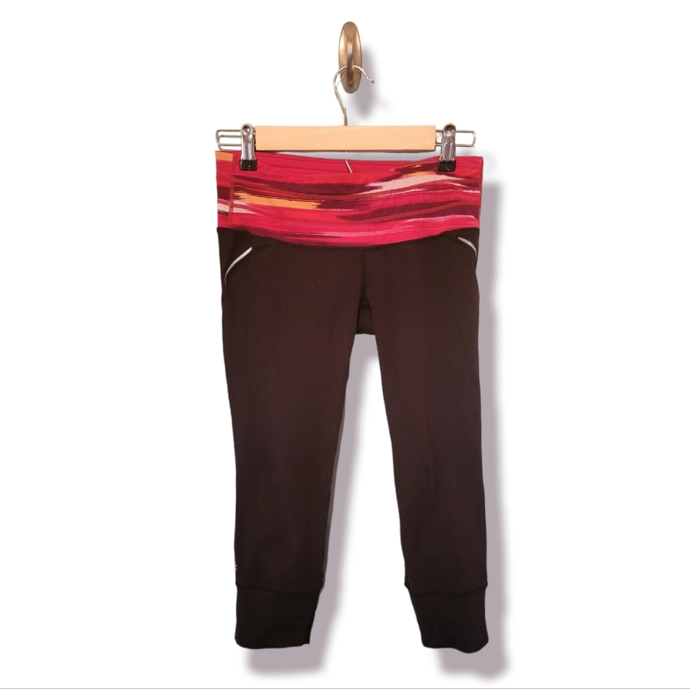 Athleta XS Black and Red Leggings